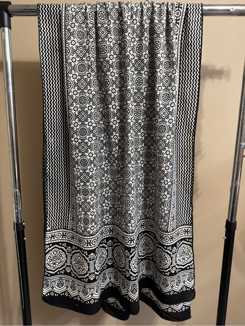 Pakistani cotton Ajrak print dupatta/shawl/scarves